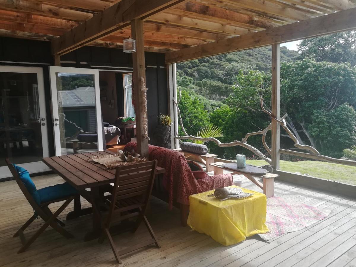 Mulberry Grove Retreat Bed and Breakfast Tryphena Εξωτερικό φωτογραφία